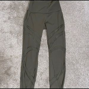 Lululemon leggings